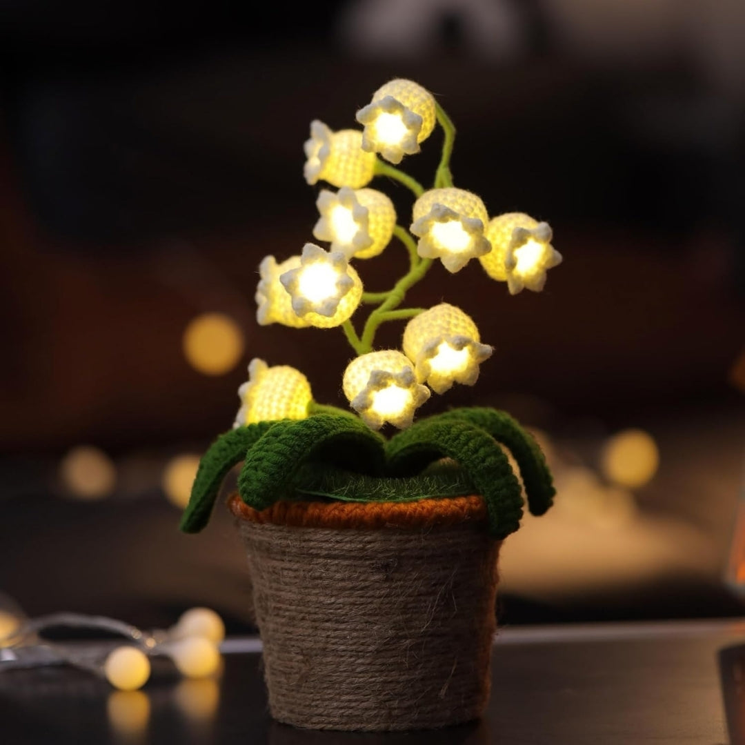 Lily Bloom Ligth Lamp